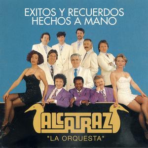 Sentado en el Muelle de la Bahía