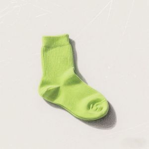 荧光色袜子