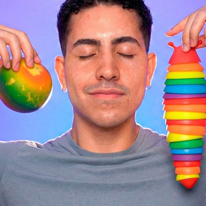 Agitando um líquido e batendo em um frasco