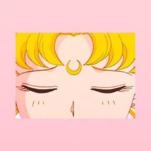 M o o n☾ K i s s♡