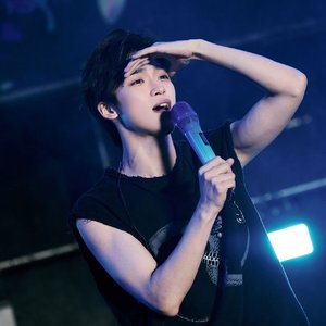 我在努力奔向你