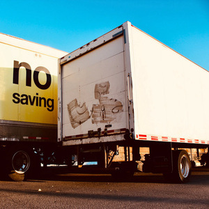 AUTO BODY SHOP AD (THE VEHICLE)