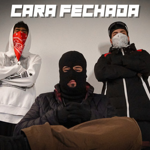 Cara Fechada