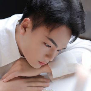 一只小陀螺-说好了不见面（孤城蝶恋 remix）