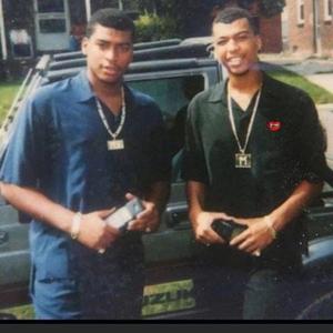 Dumping grits (feat. Von4700)