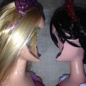 bloodmoon (feat. skinjackett)