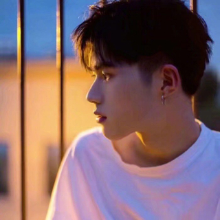 韩 | 无论何时我的怀里都会抱着你