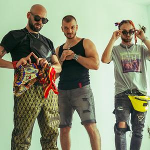 Suta la baterie (feat. Nosfe & Domnul Udo)