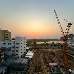 ก็แดดมันร้อน