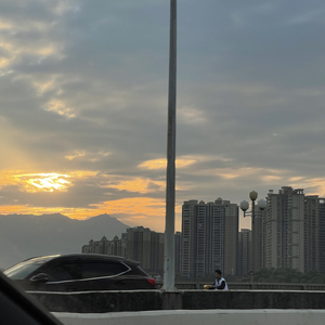 我们都在等