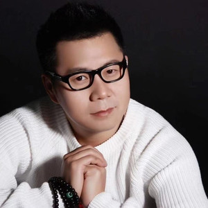 不愿放手的拥抱