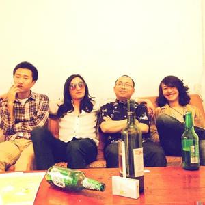 脑壳里面在打铁-张小饼与三个主唱乐队