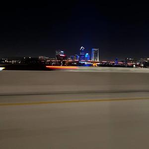 str8buckets (feat. Paperchasinmann)