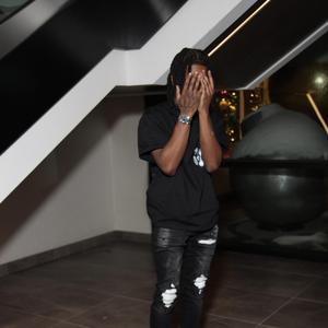 Blender (feat. Tbssean)