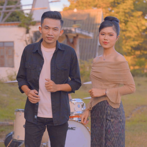 พี่น้องทางแม่