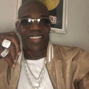 Left Cheek Right Cheek-remix