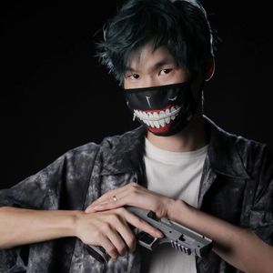 多想在平庸的生活拥抱你