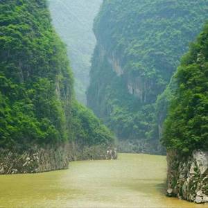 1.笛子协奏曲《江水又东》（叶聪指挥北京民族乐团，陈悦笛子独奏）