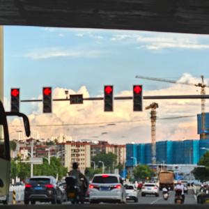 走马（翻自摩登兄弟）