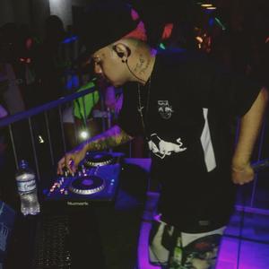 Vem Fazendo o Movimento na Onda da Bala (feat. DJ Hn Do Alvorada)