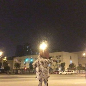 藏在海岸的精神病人