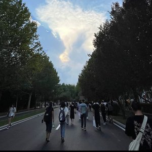 清晨校园