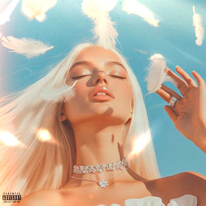 O MEDO DELA É PARAR NA MINHA FRENTE , ELA É TODA FASHION