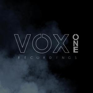 VOX1 Freestyle 9 (feat. Izee)