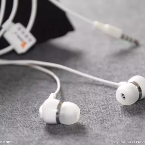 老街（翻唱）（翻自 阿凡木有提）