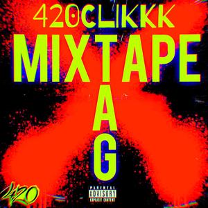 Vor dem Fenster der Frau