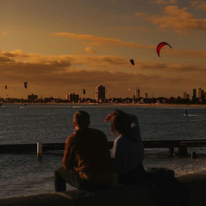 总有一天你会出现在我身边