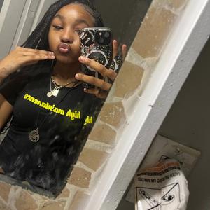 My bitch (feat. Starr)