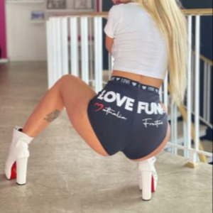 Hits Funk Fica de 4 e vem de ré do Jeitinho que elas quer