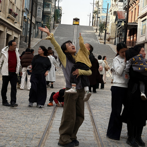 时光是无声的列车