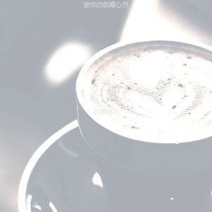 抚慰的咖啡馆跳跃回忆