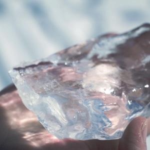 触碰到你冰块的星球