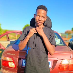 Run Tsotsi (012'crazy Drumz)