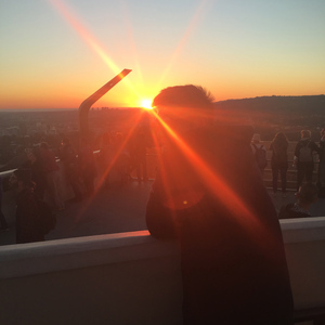 勇敢一点（翻自 赵柯）