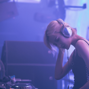 午夜迷墙 (DJ舞曲)