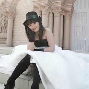 月儿圆圆人未圆