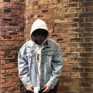 What's Going Down (feat. Yuzion)