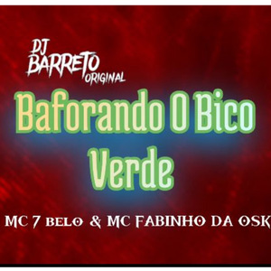 Baforando O Bico Verde