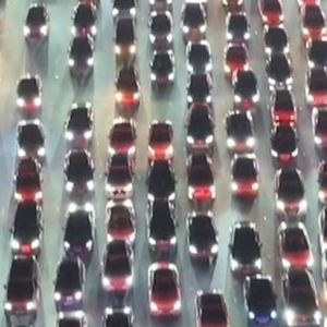 车头与车尾-天下』最近很忙