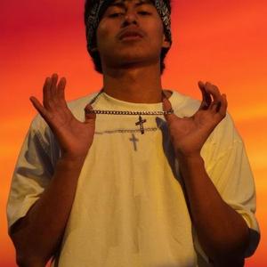 LANENADEREQUENA (feat. JAYLEE)