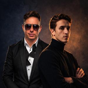 Motel Room Service (feat. Pitbul)