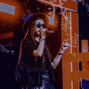 美丽世界的孤儿（live）