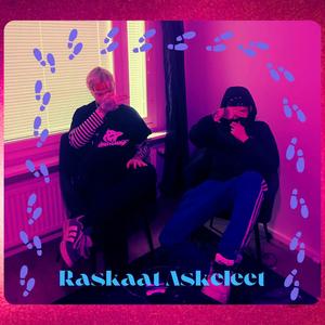 Raskaat Askeleet (feat. Osvive)