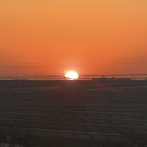 民谣吉他手弹不出传统重金属