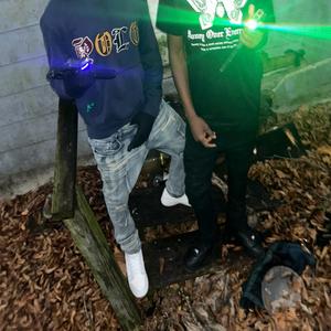 WE OUTSIDE Pt. 2 (feat. Toetag X luwop & Luwop)