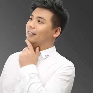 我陪你长大，你陪我变老